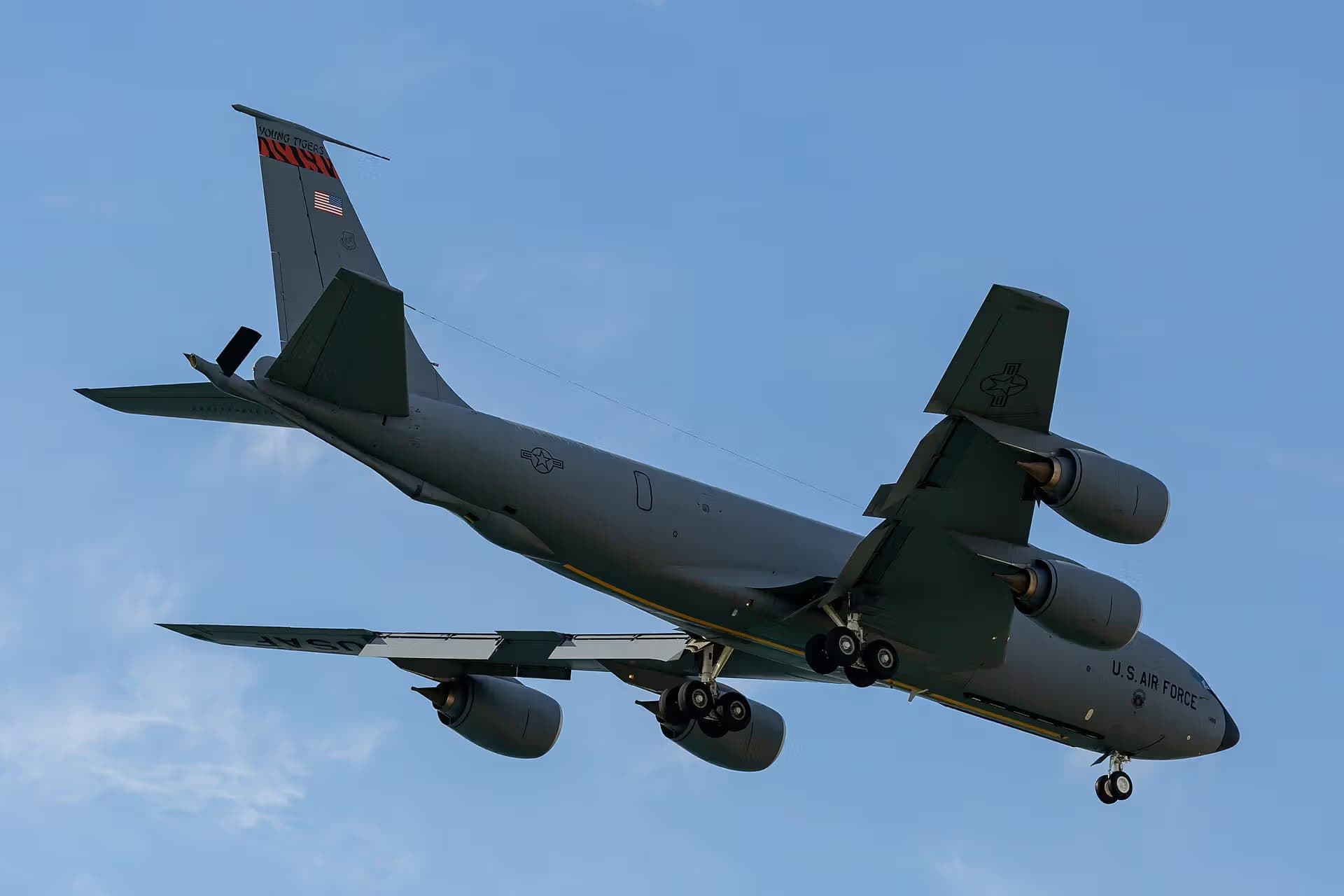 Unidentified — Aircraft
