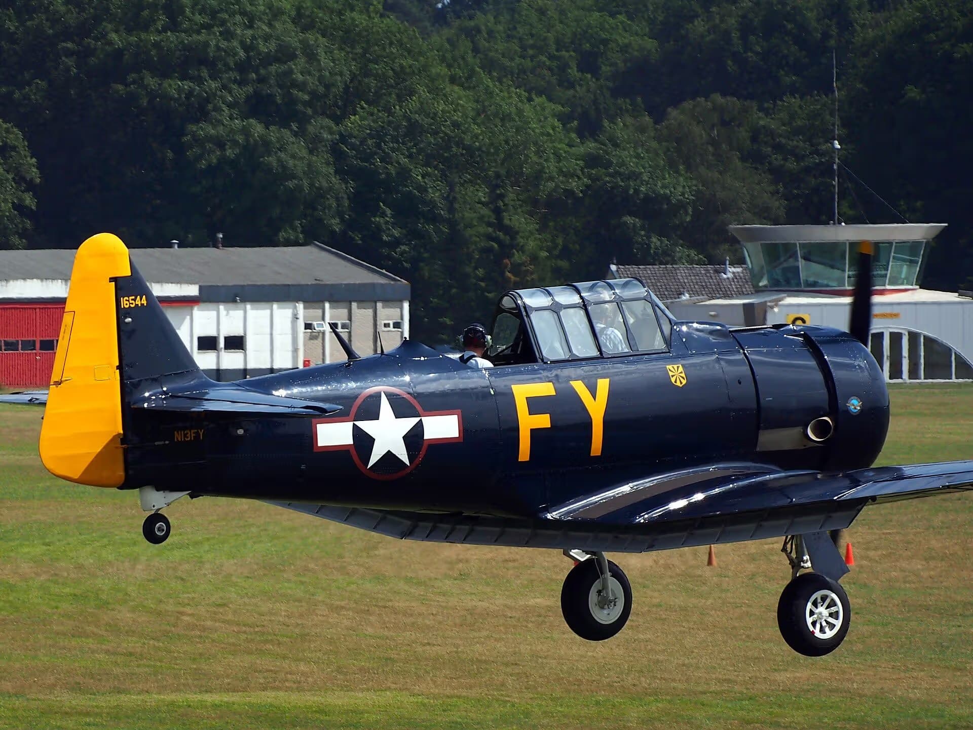 N13FY — Warbird at Hilversum Airfield