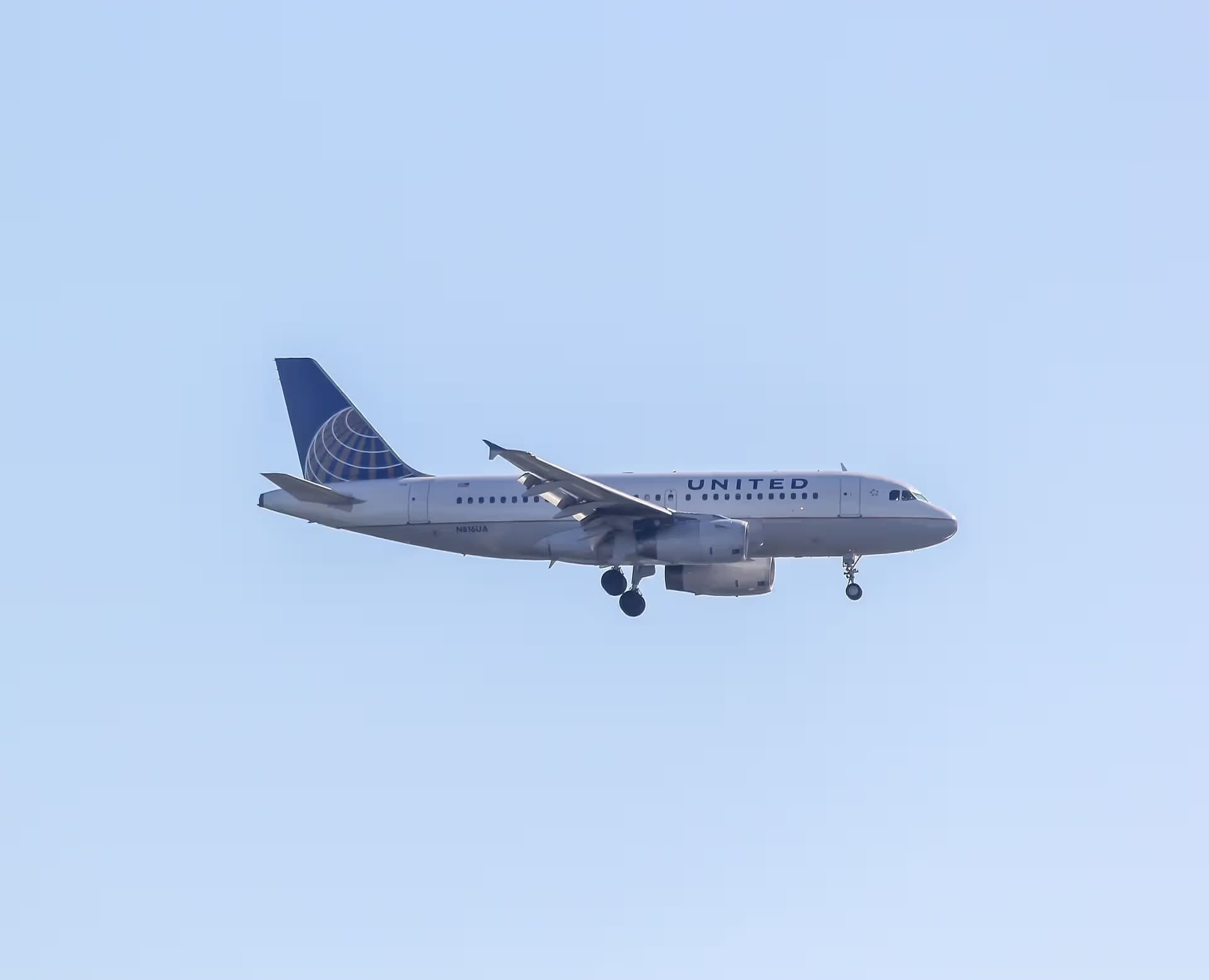 N816UA — Airbus