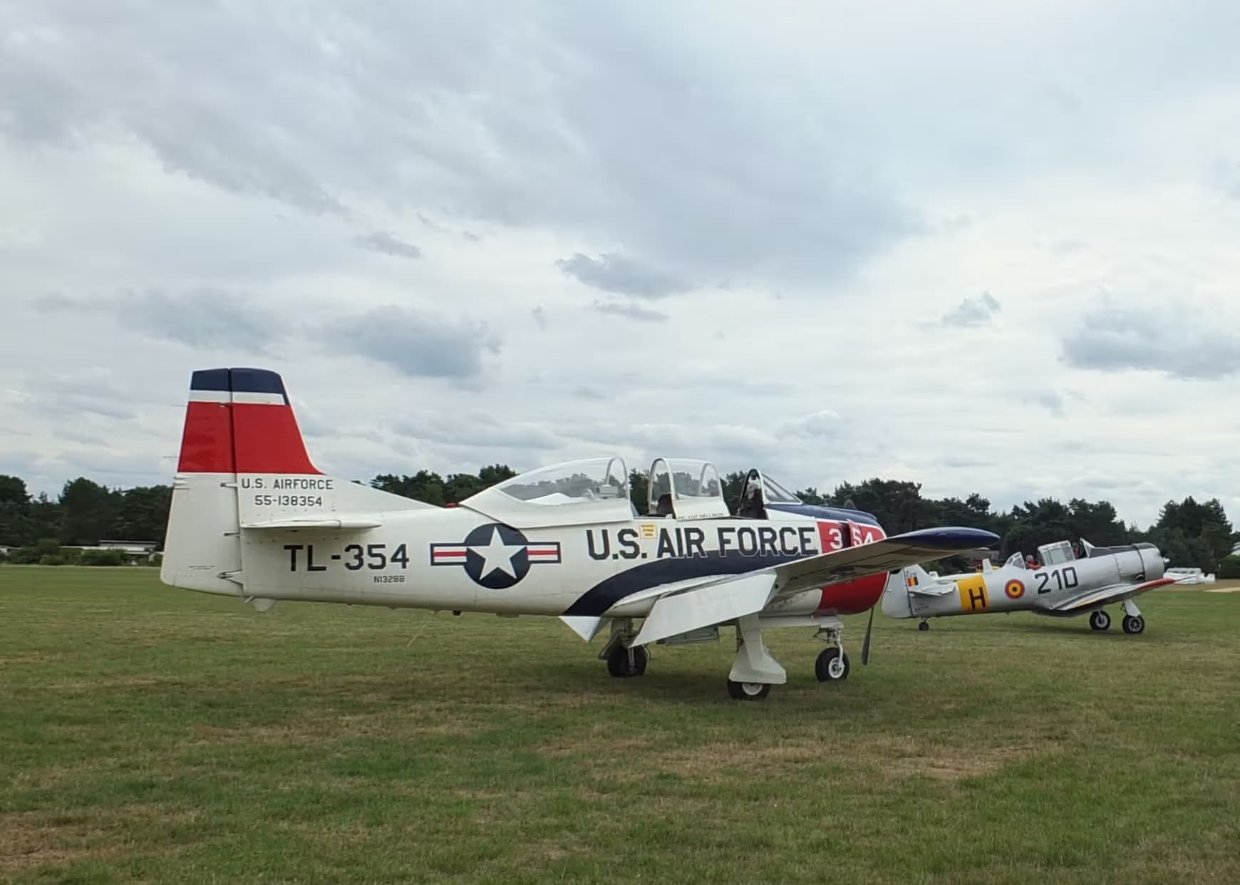 N1328B — Aircraft