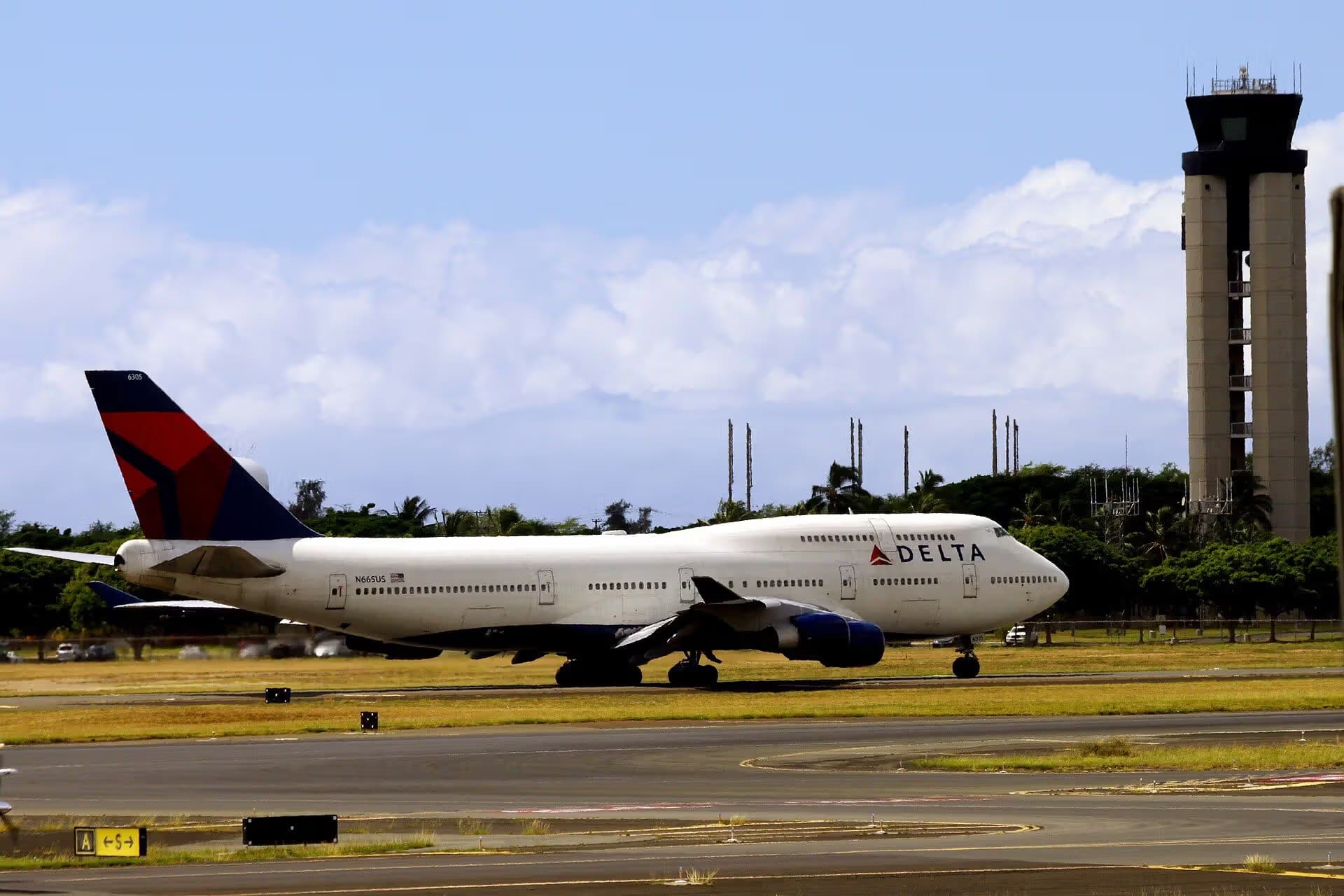 N665US — Boeing