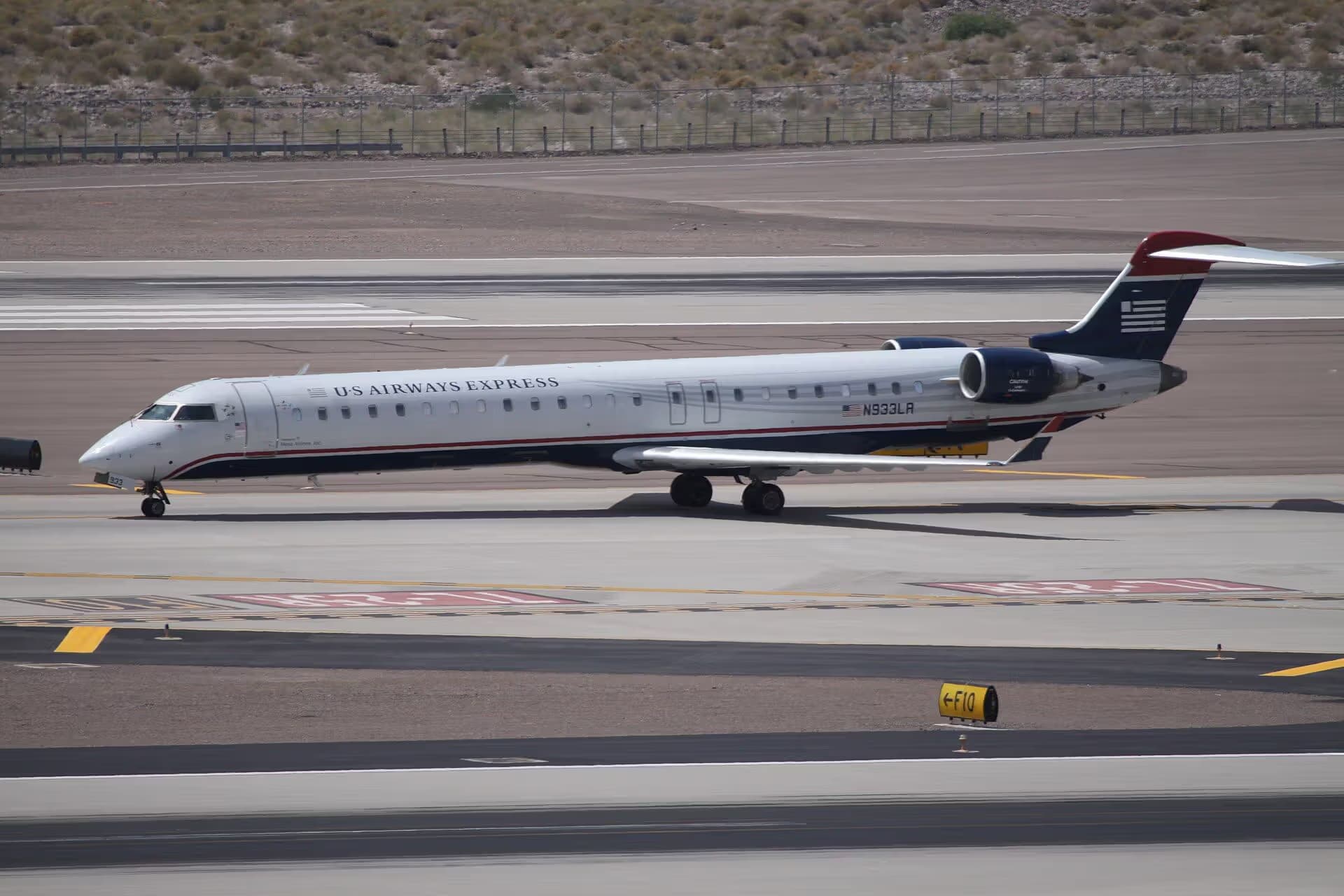 N933LR — Bombardier
