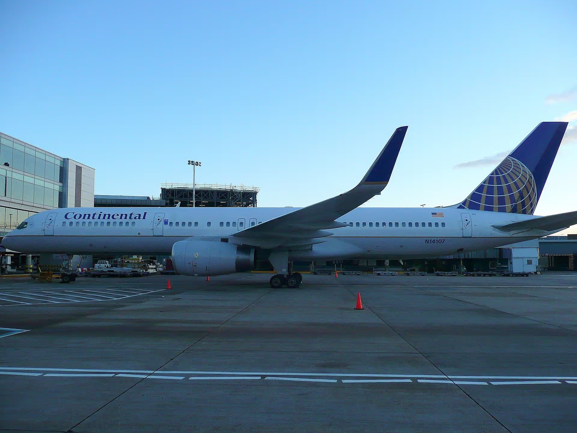 N14107 — Boeing