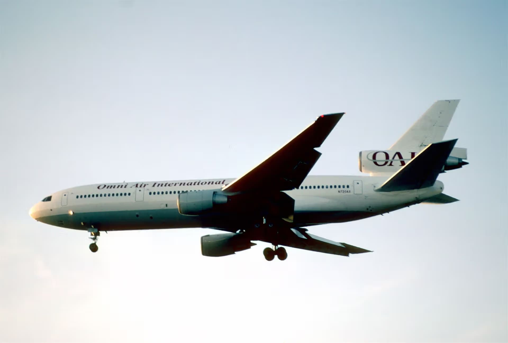 N720AX — Douglas
