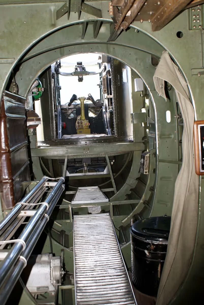 Unidentified — Aircraft