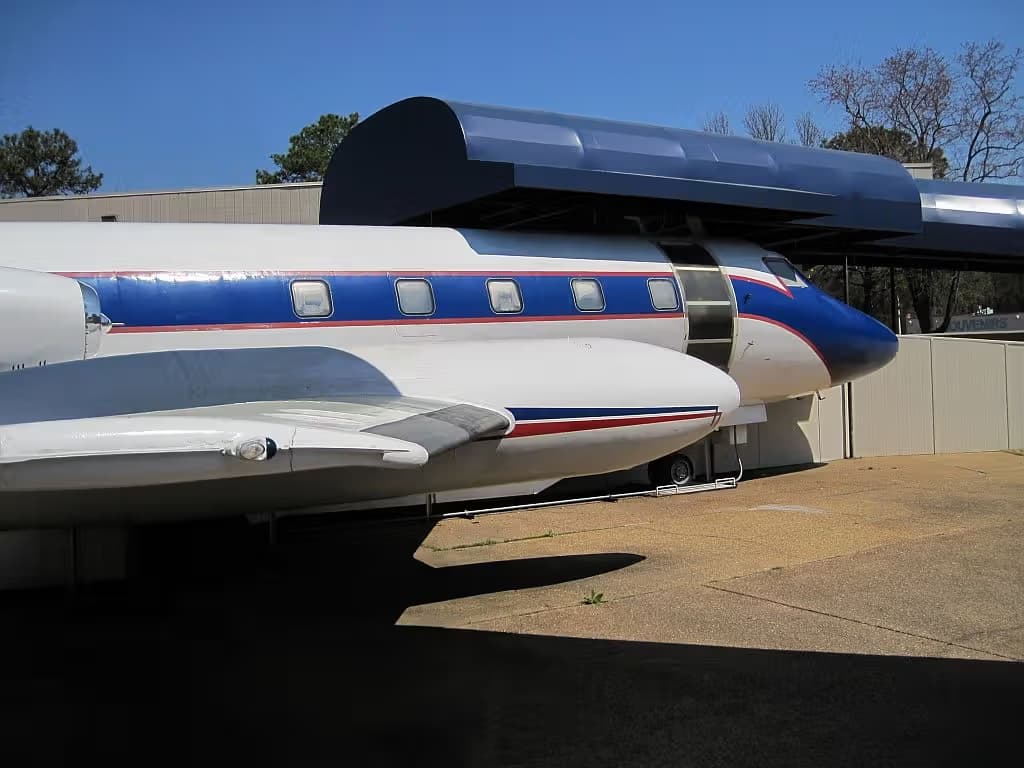 Unidentified — Aircraft
