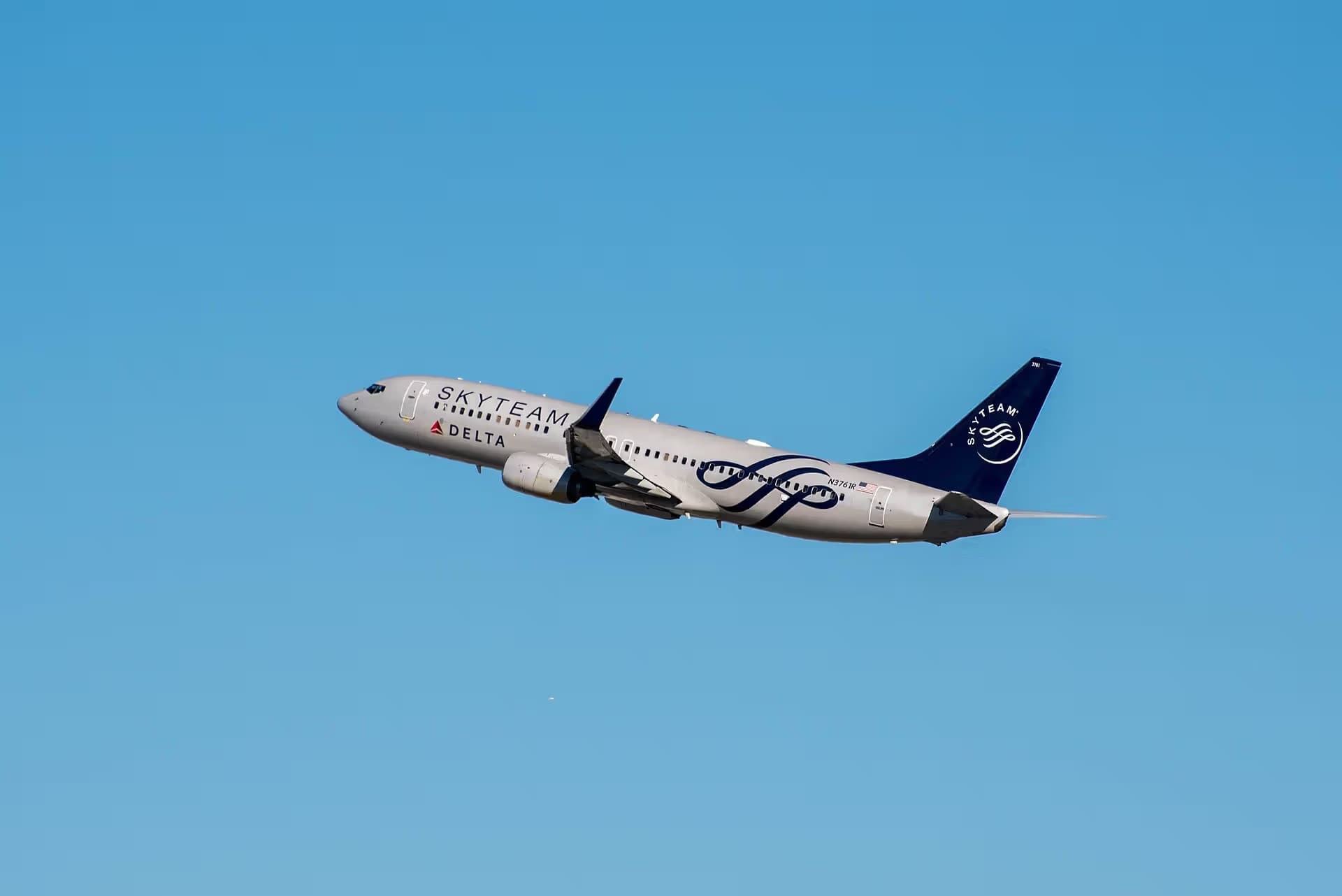 N3761R — Boeing