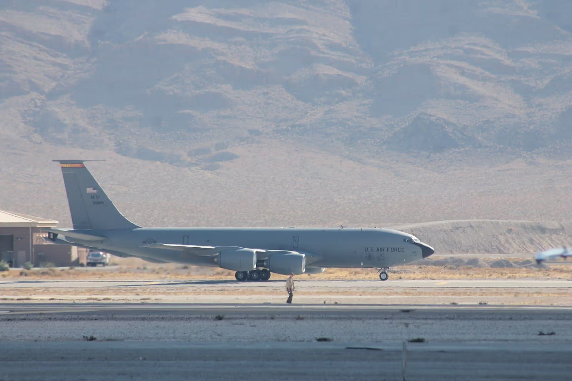 Unidentified — Aircraft