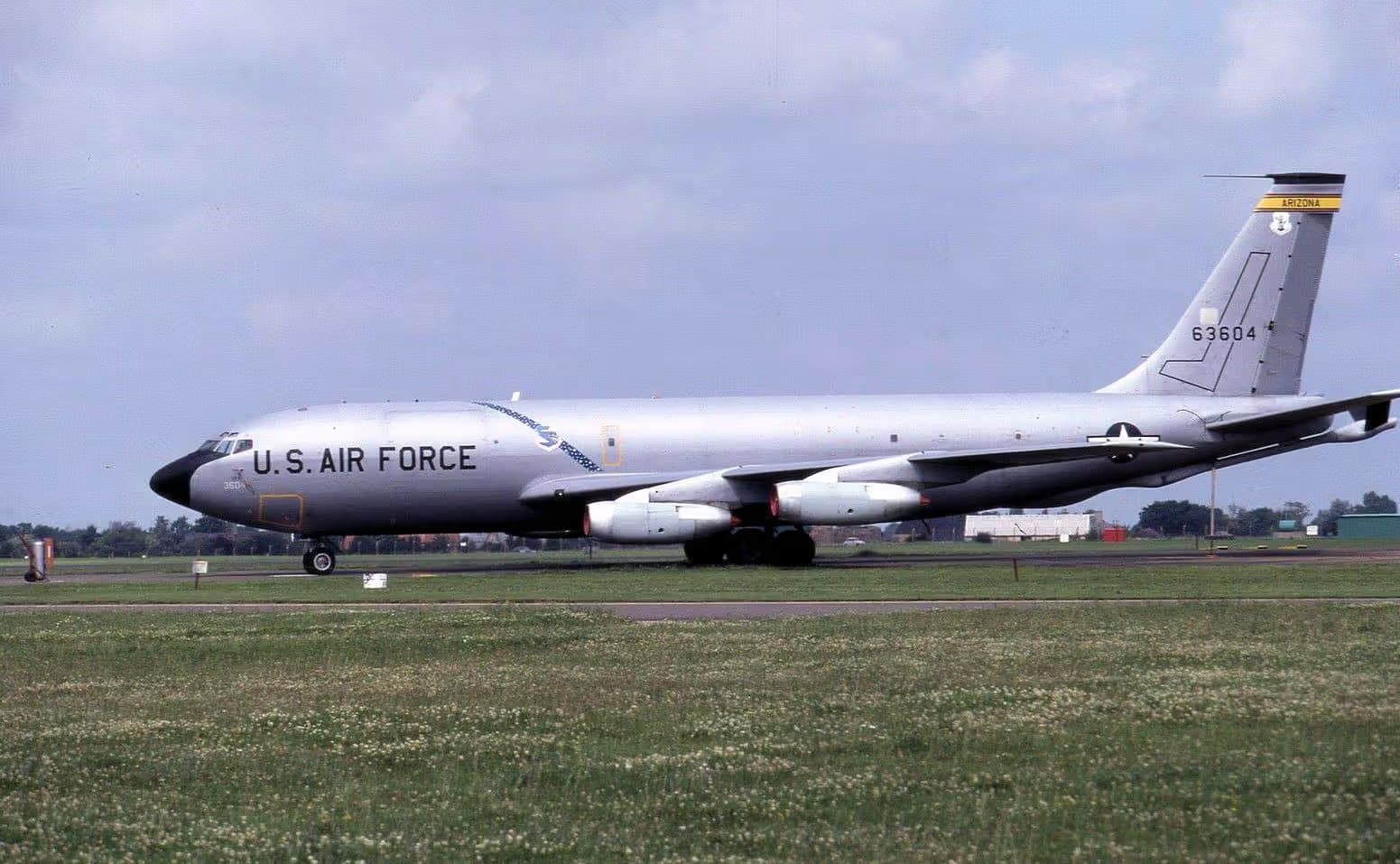 Unidentified — Aircraft