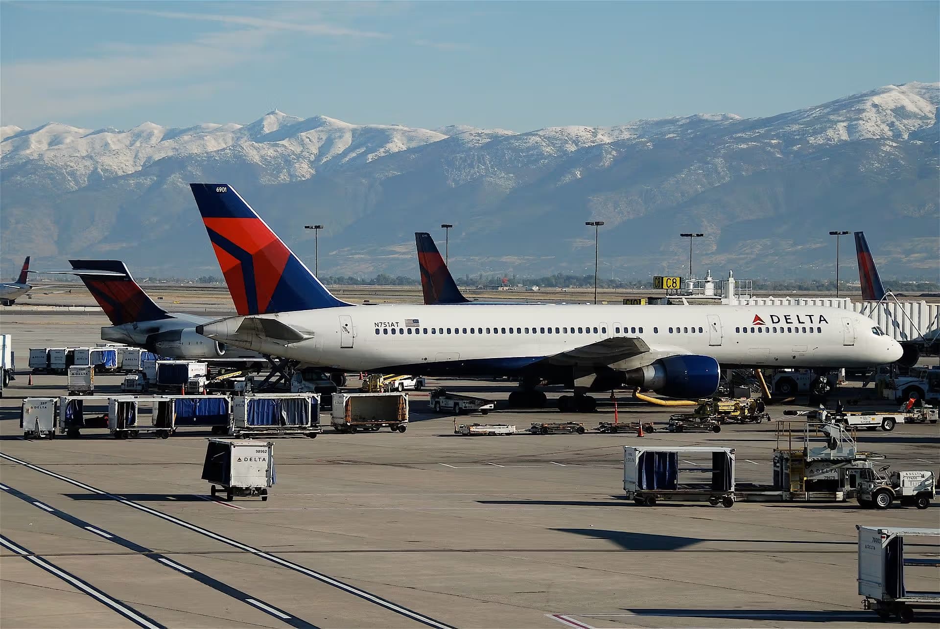 N751AT — Boeing