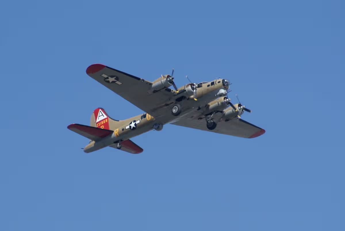 Unidentified — Aircraft