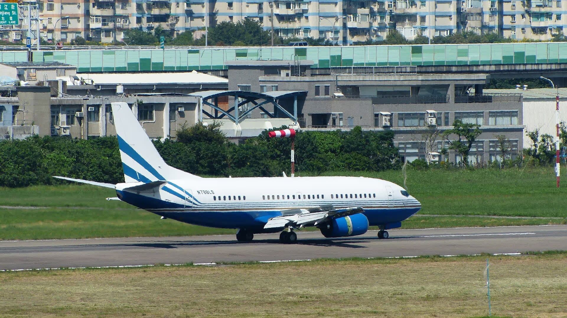 N788LS — Business jet