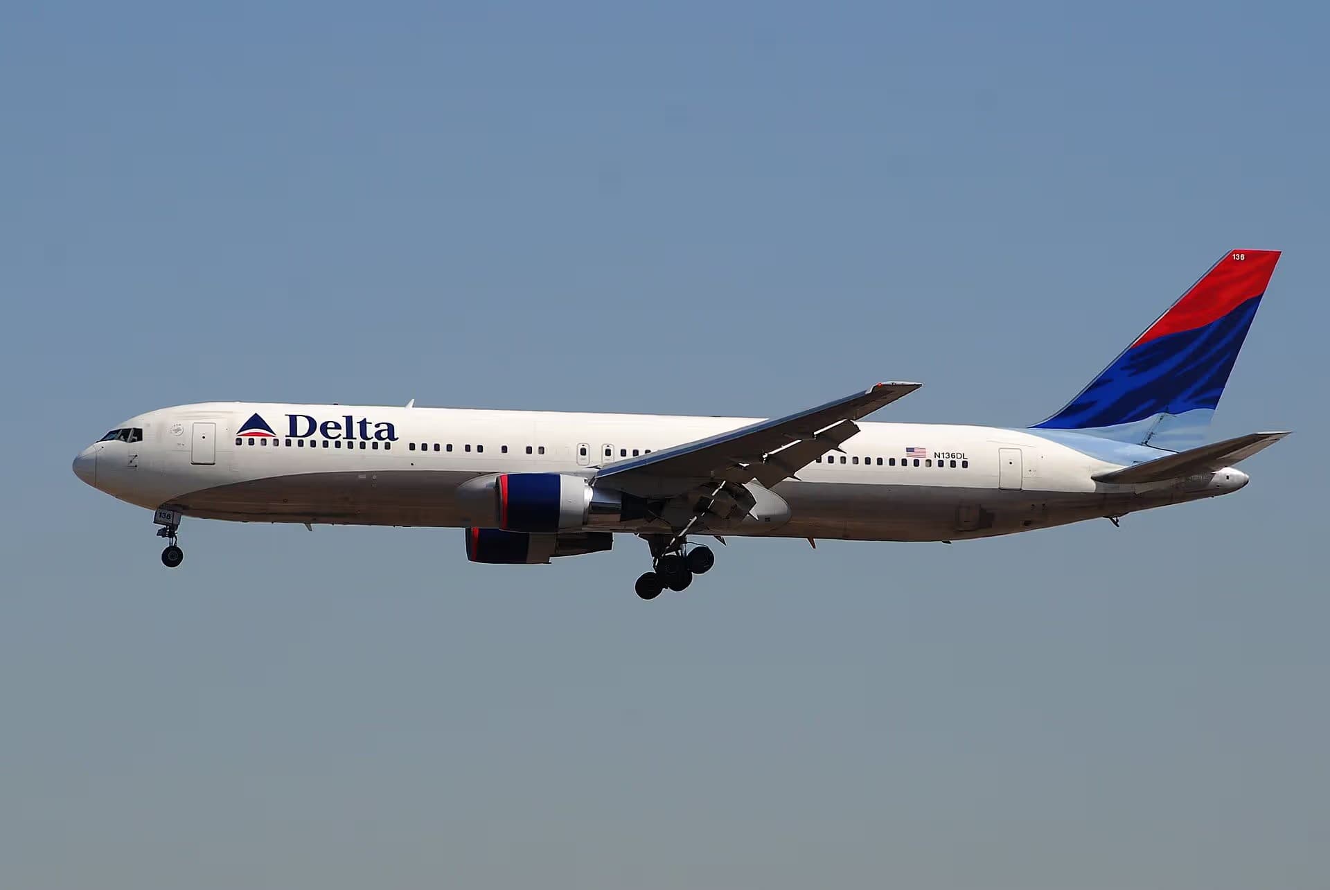 N136DL — Boeing