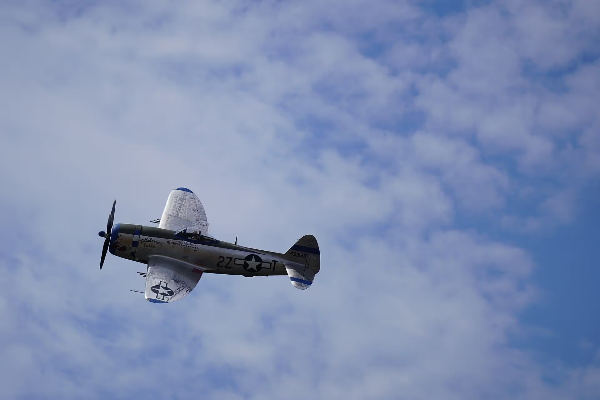 Unidentified — Warbird