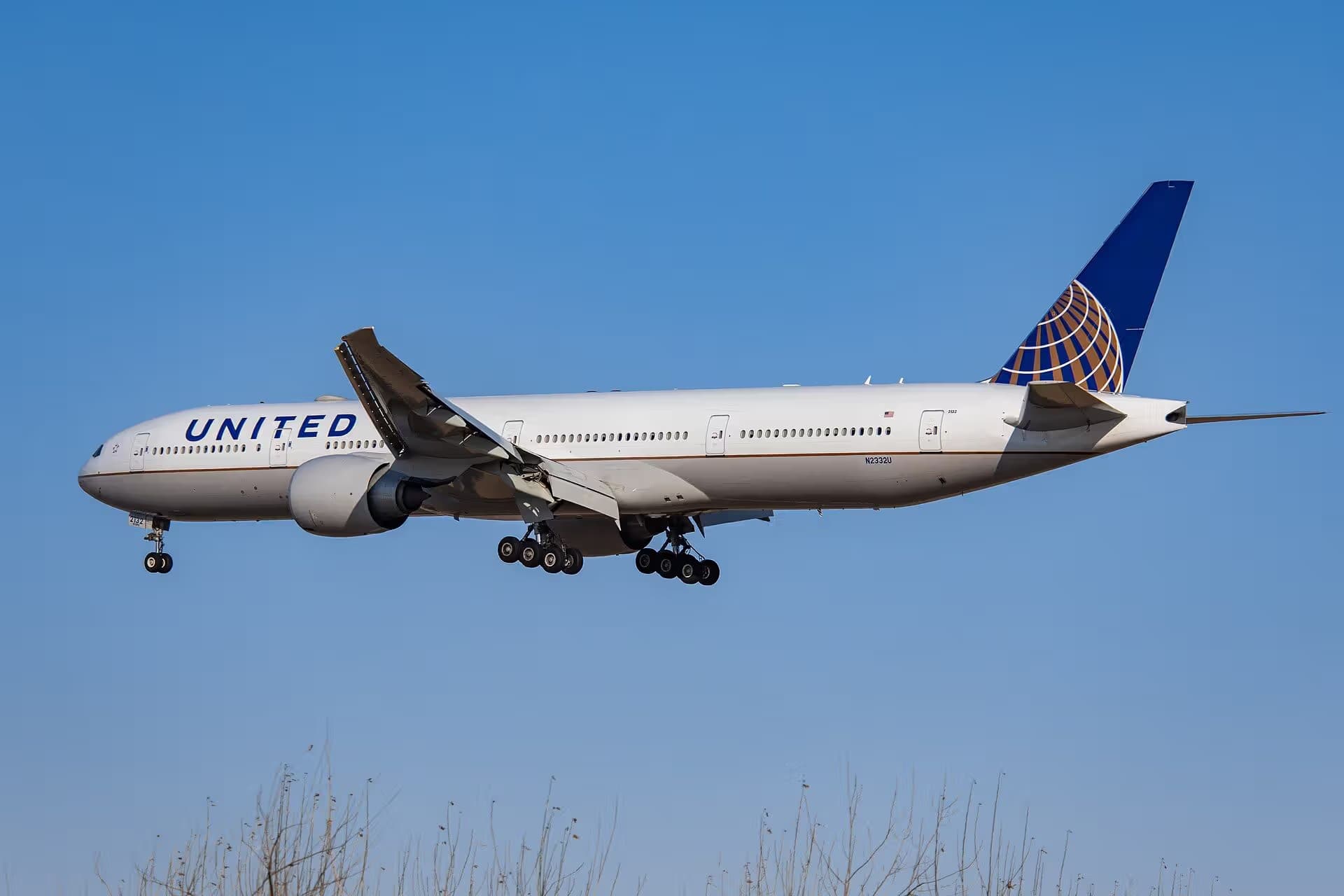 N2332U — Boeing