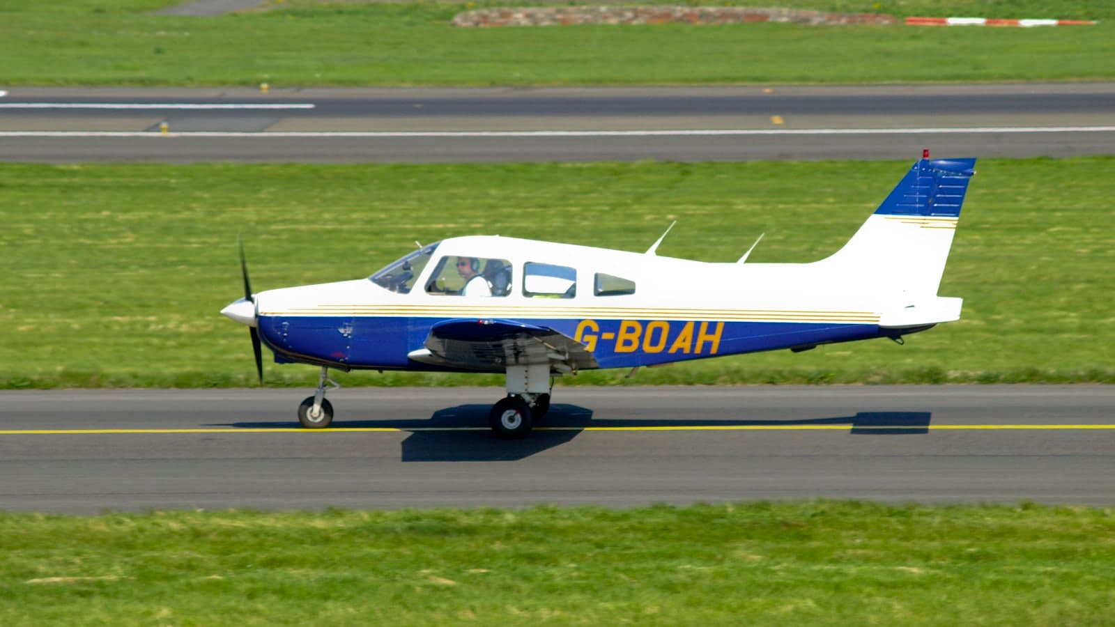 G-BOAH — Piper