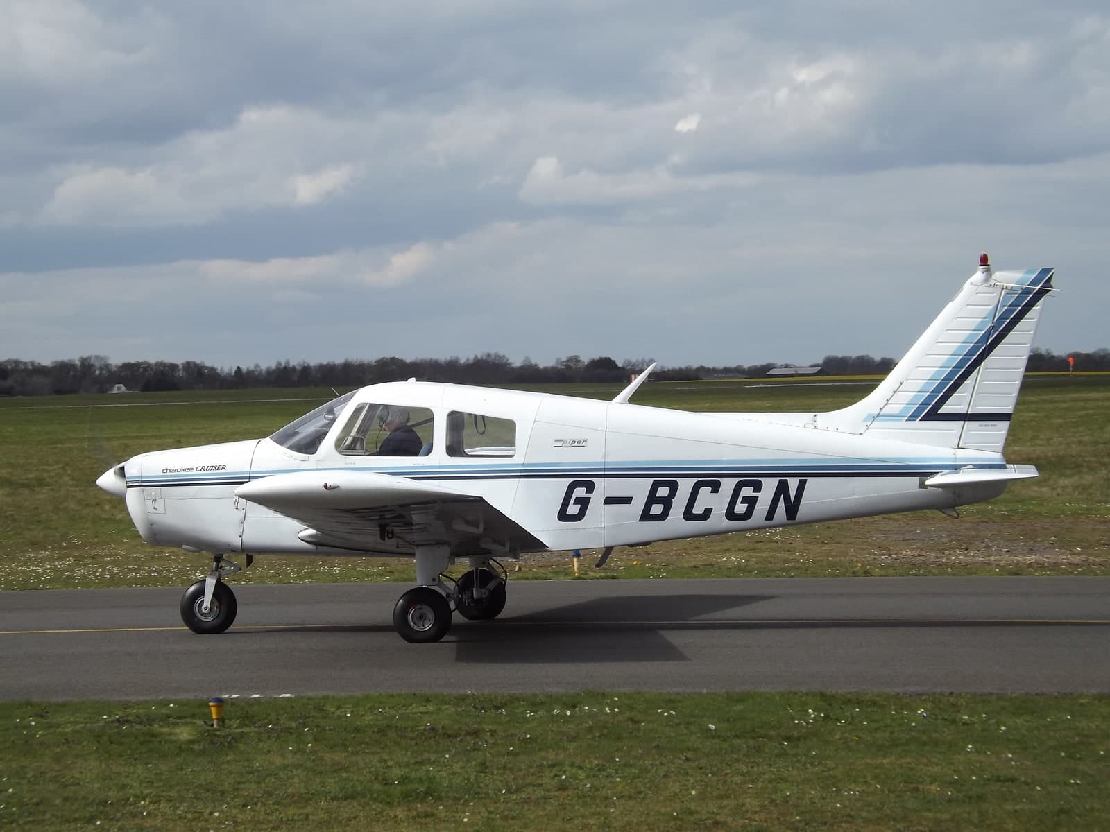 G-BCGN — Piper
