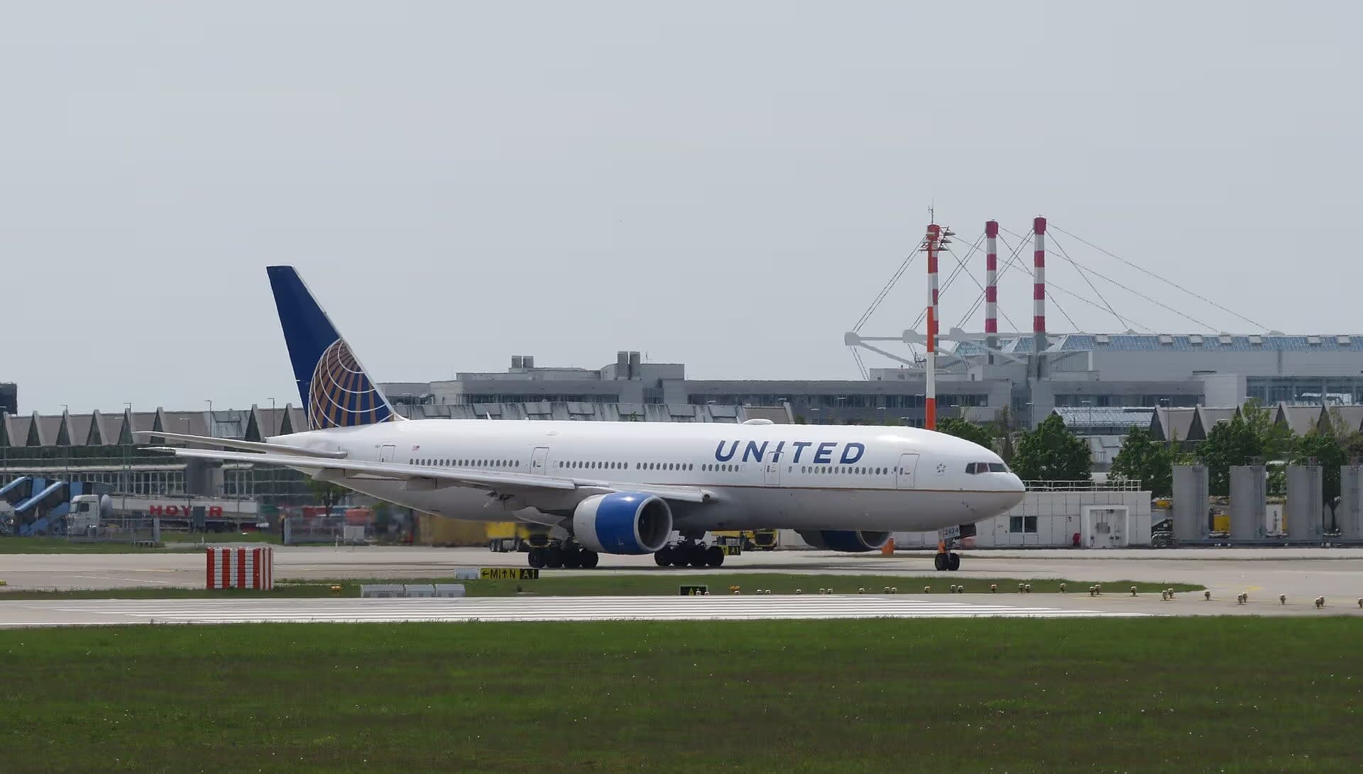 N224UA — Boeing at Munich Airport