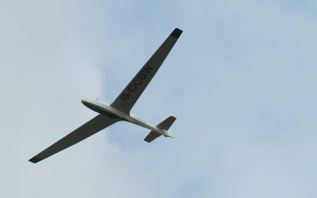 G-DCBW — Glider