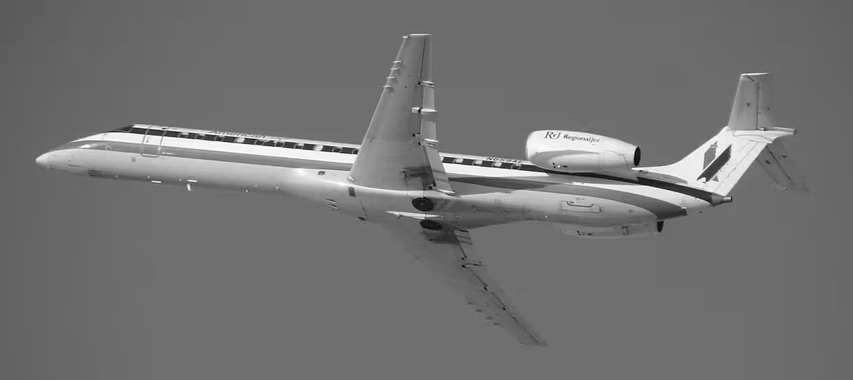N659AE — Embraer