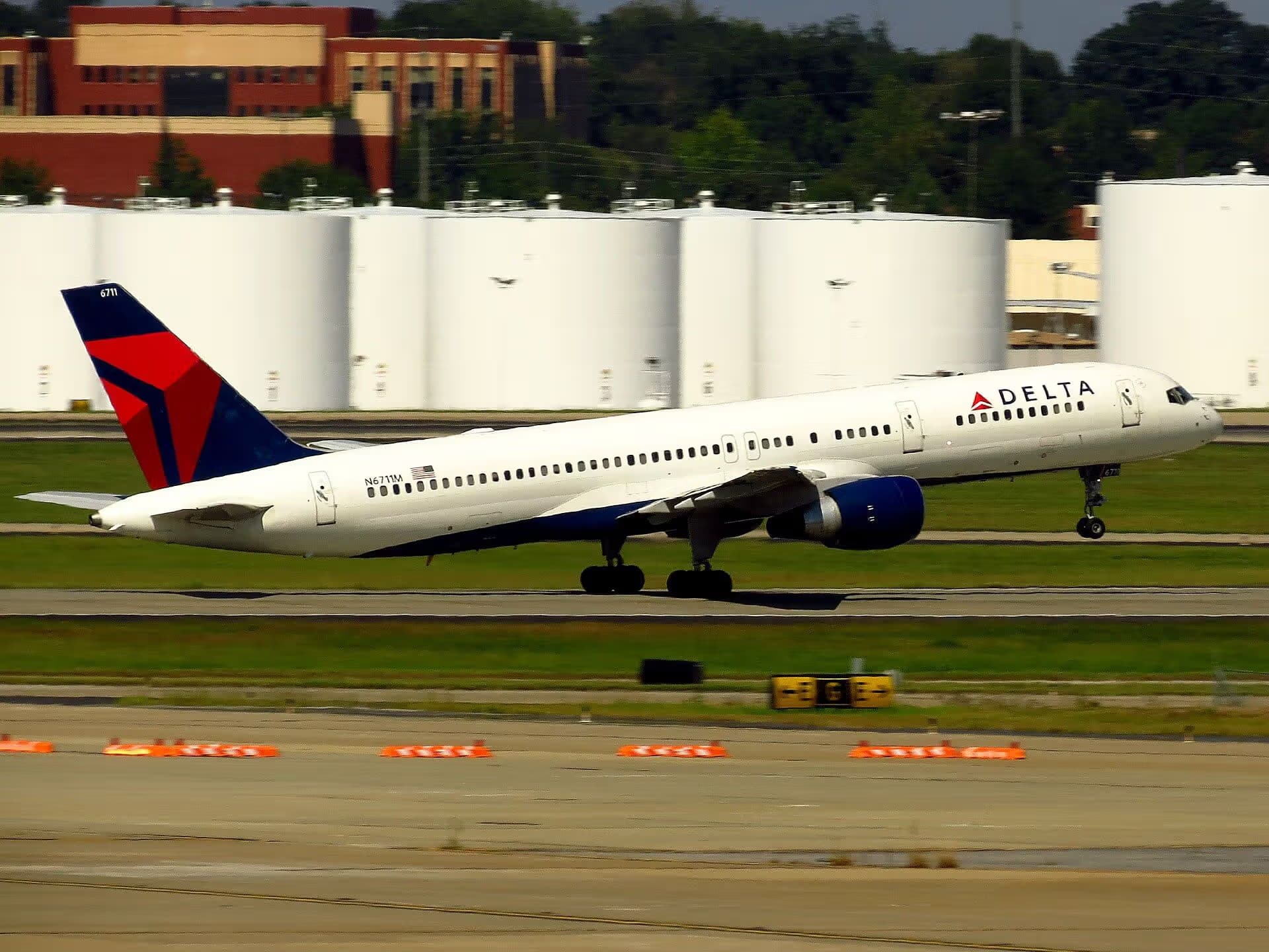 N6711M — Boeing