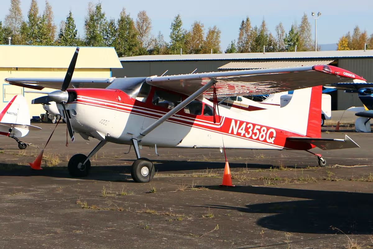N4358Q — Cessna