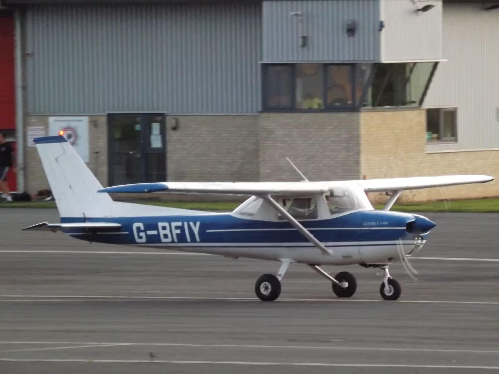 G-BFIY — Cessna