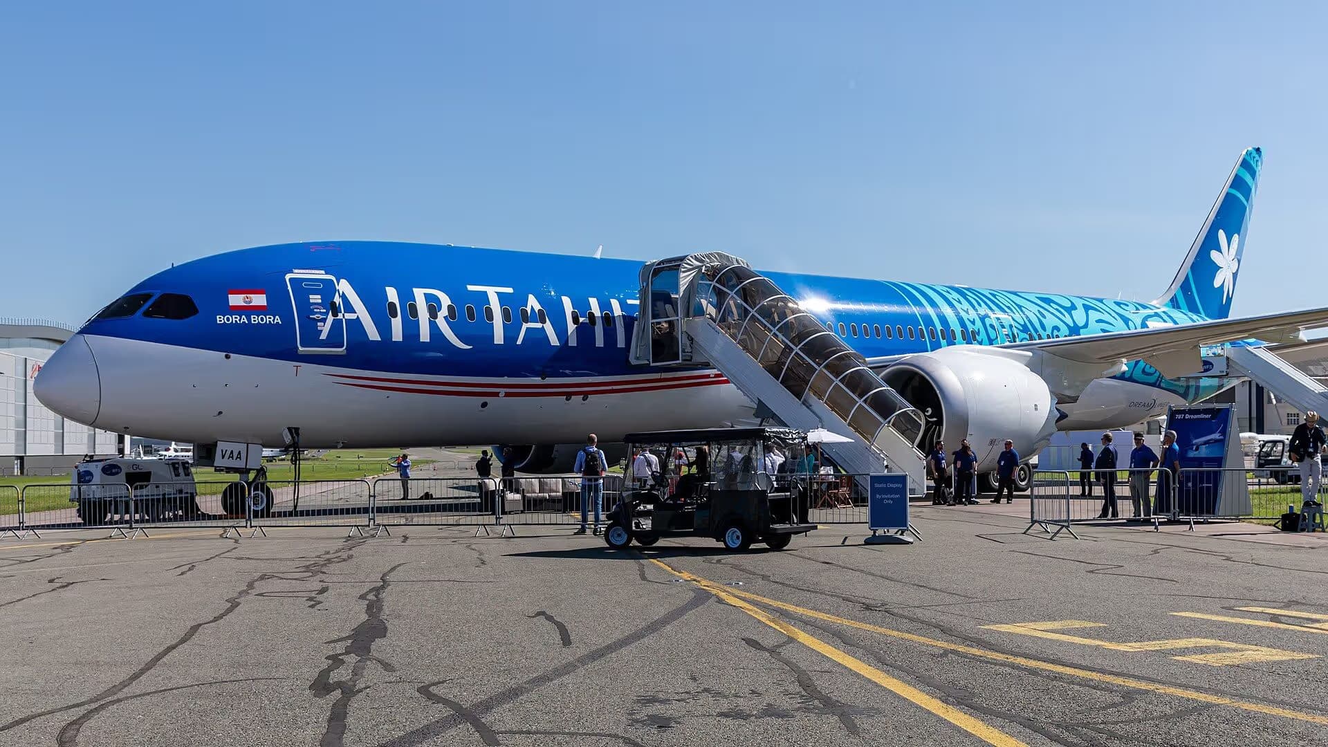 N1015X — Twin-engine aircraft