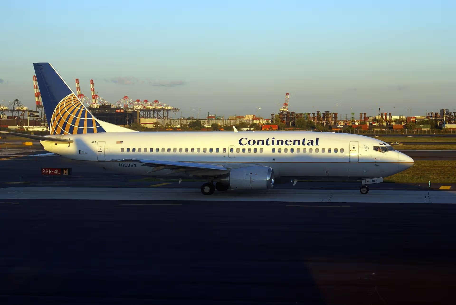 N76354 — Aircraft