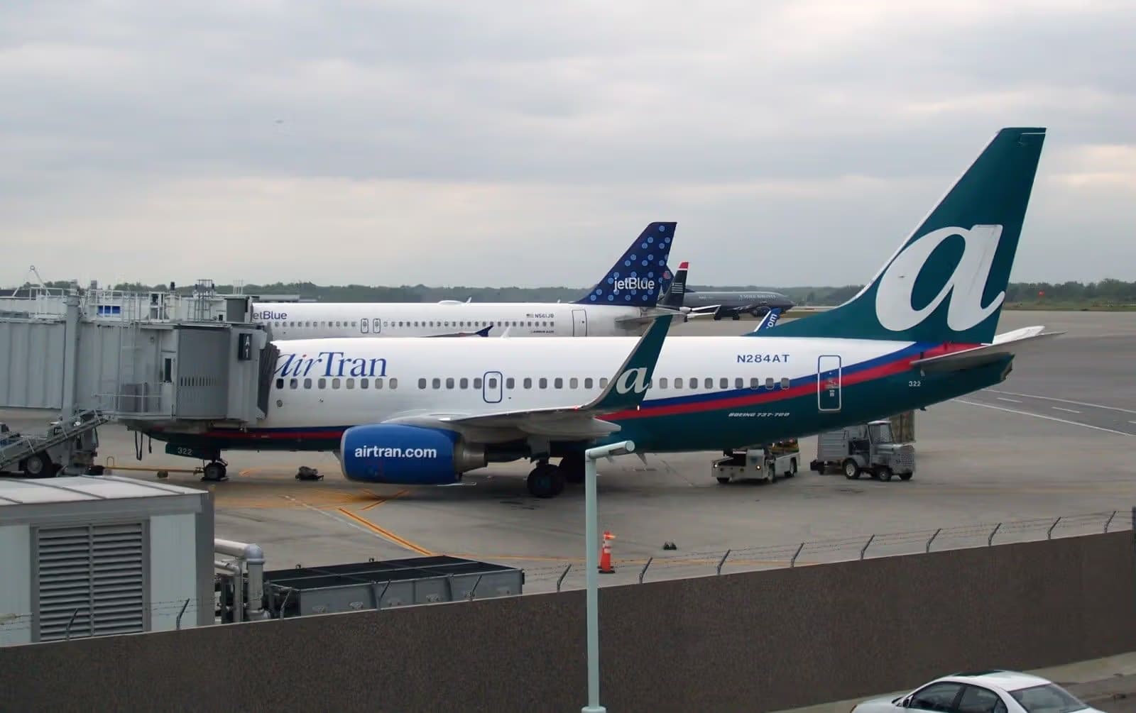 N284AT — Boeing