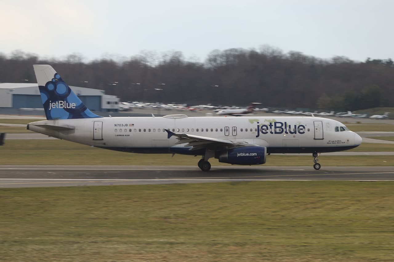 N703JB — Airbus