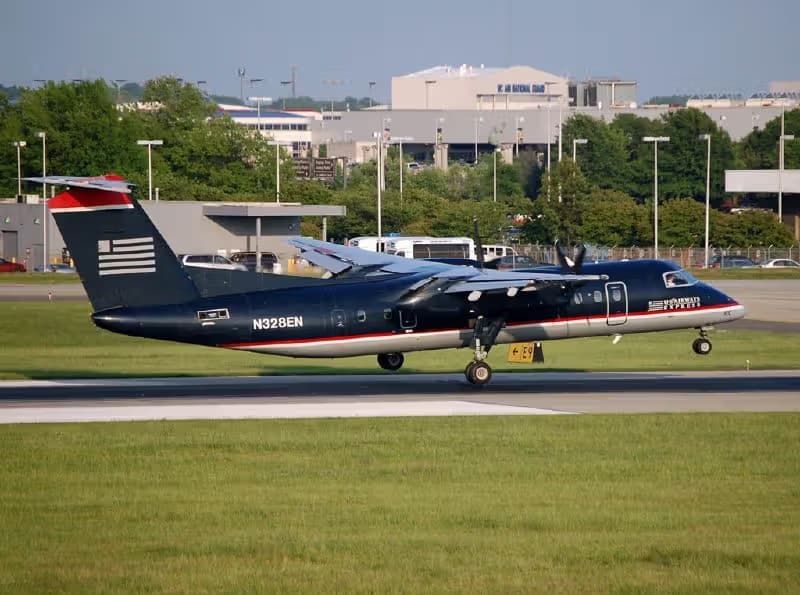 N328EN — De Havilland