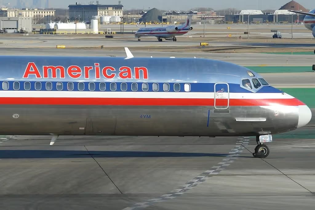 N978TW — Douglas
