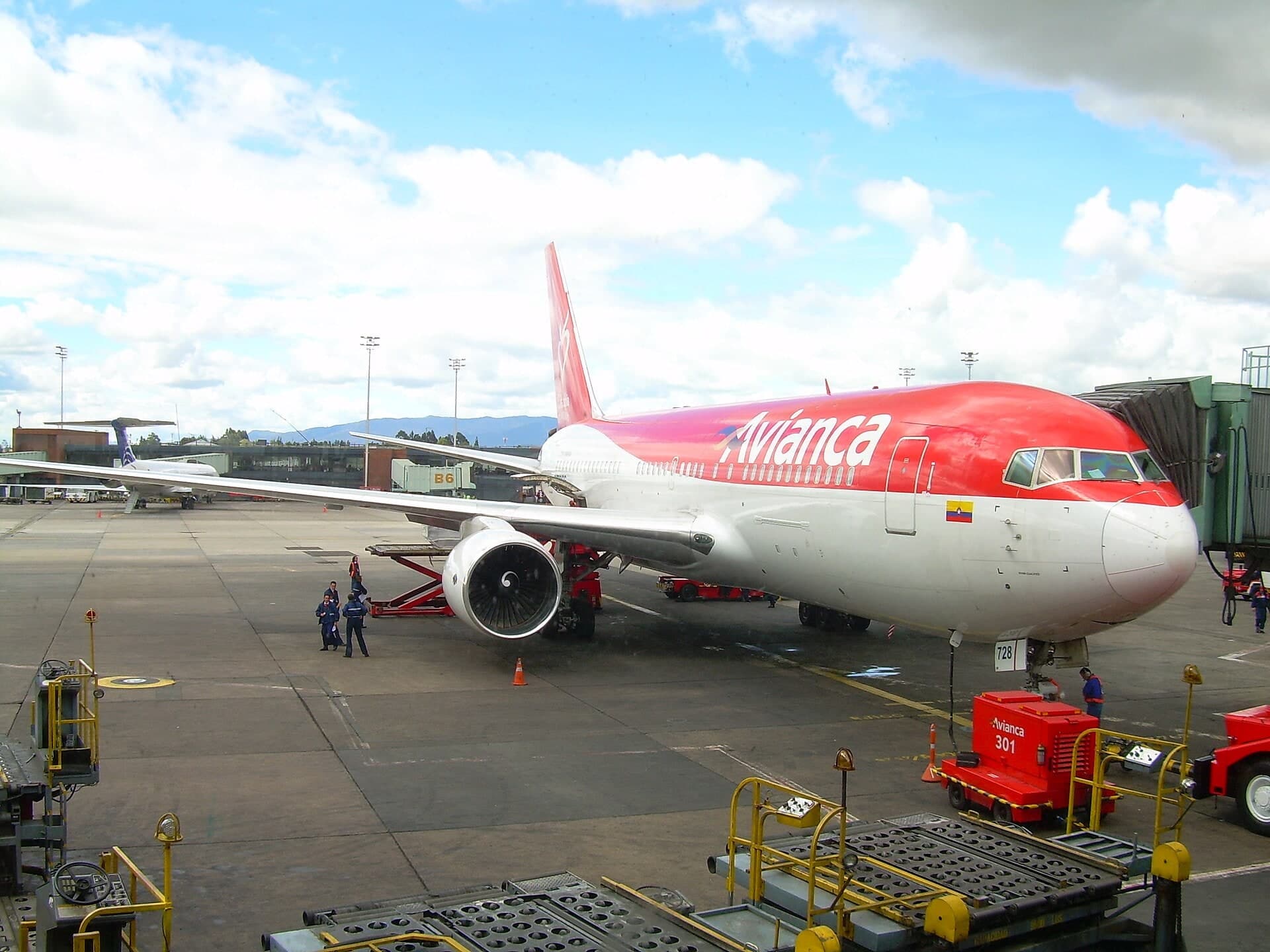 N728CG — Boeing