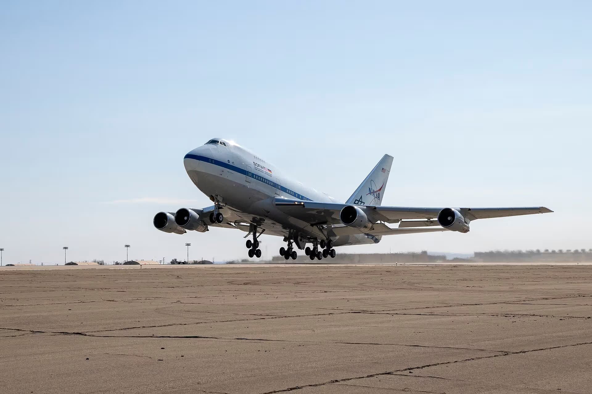 Unidentified — Aircraft