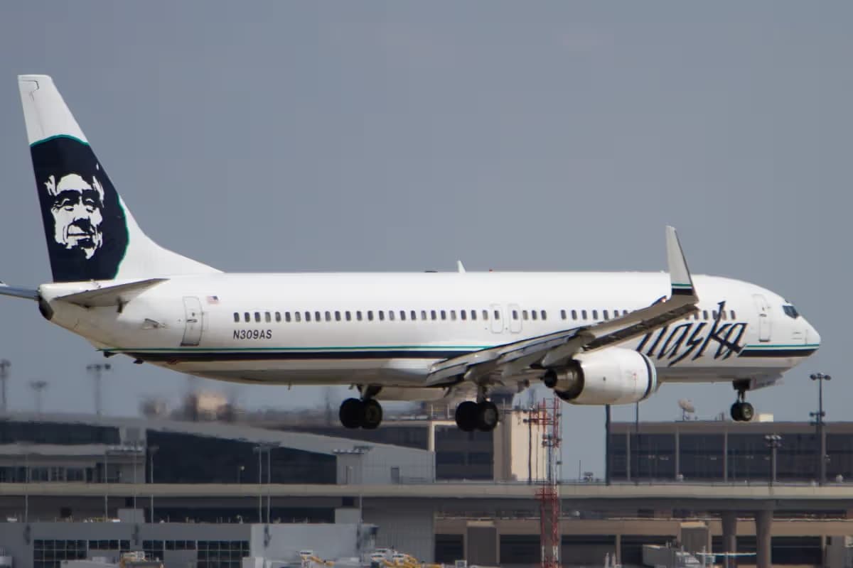 N309AS — Boeing