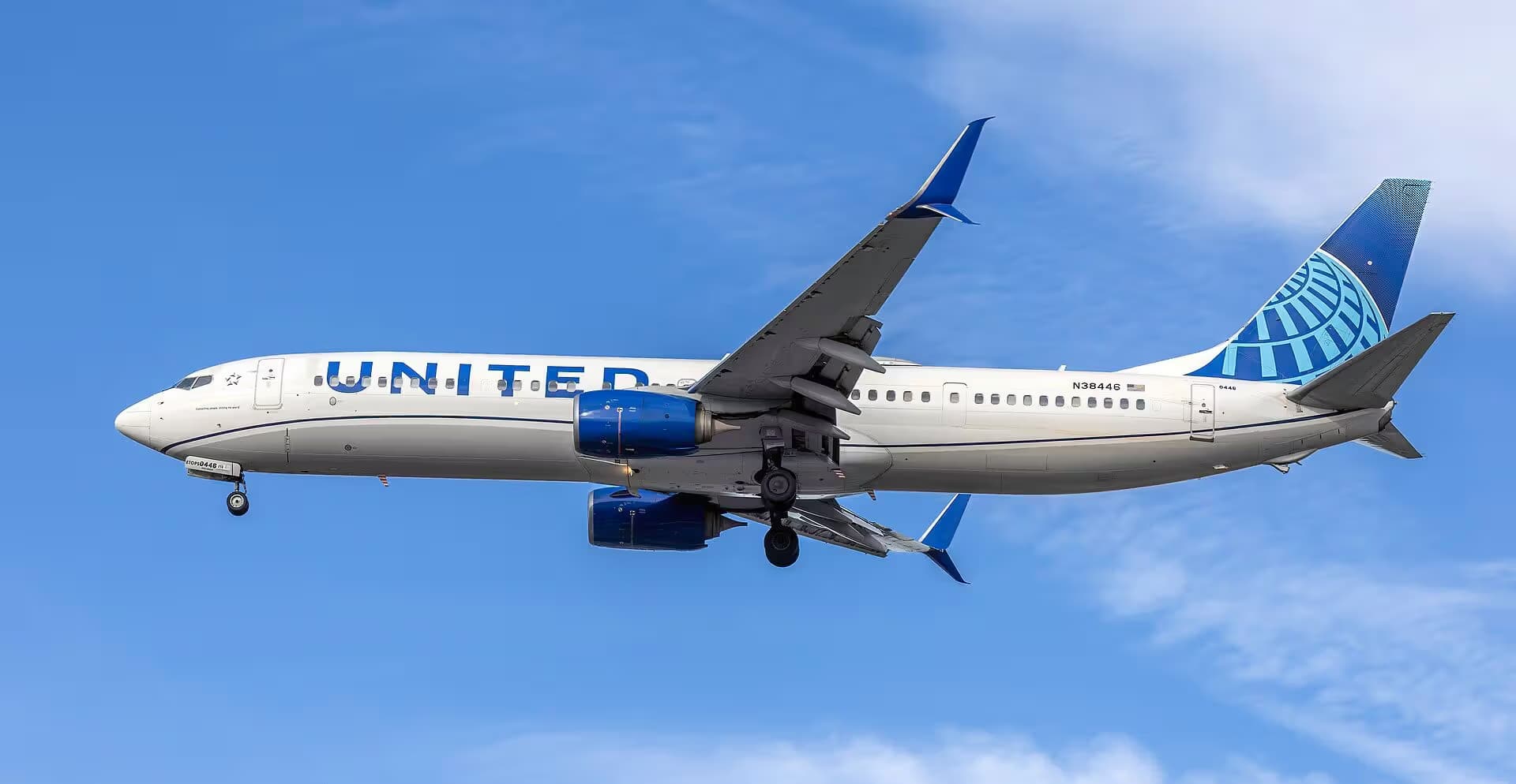 N38446 — Boeing