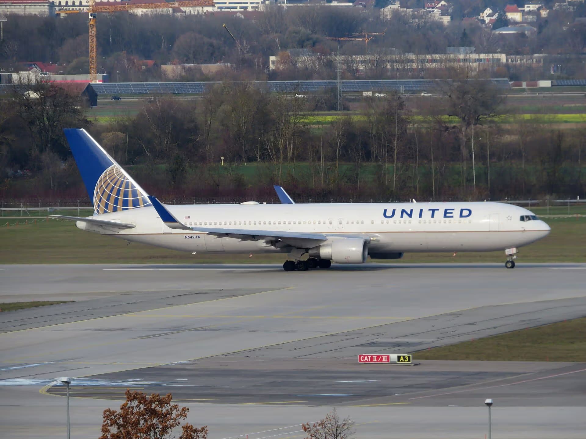 N642UA — Boeing at Munich Airport