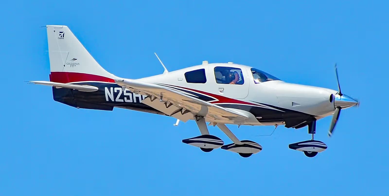 N25HE — Cessna