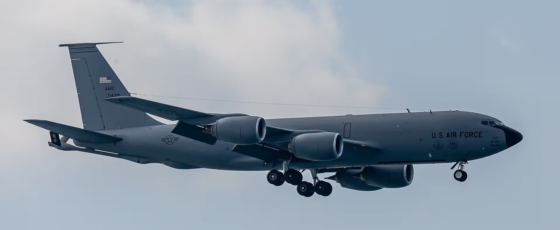 Unidentified — Boeing