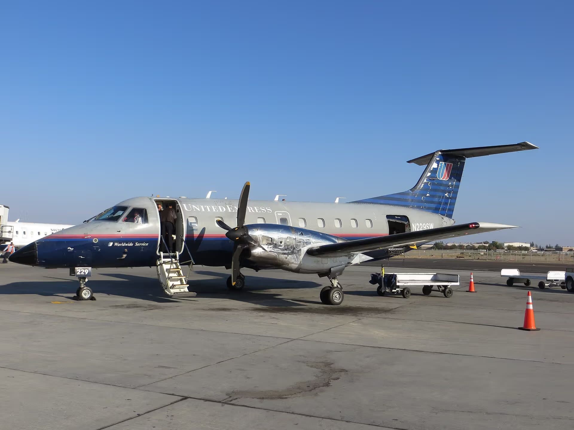 N229SW — Embraer