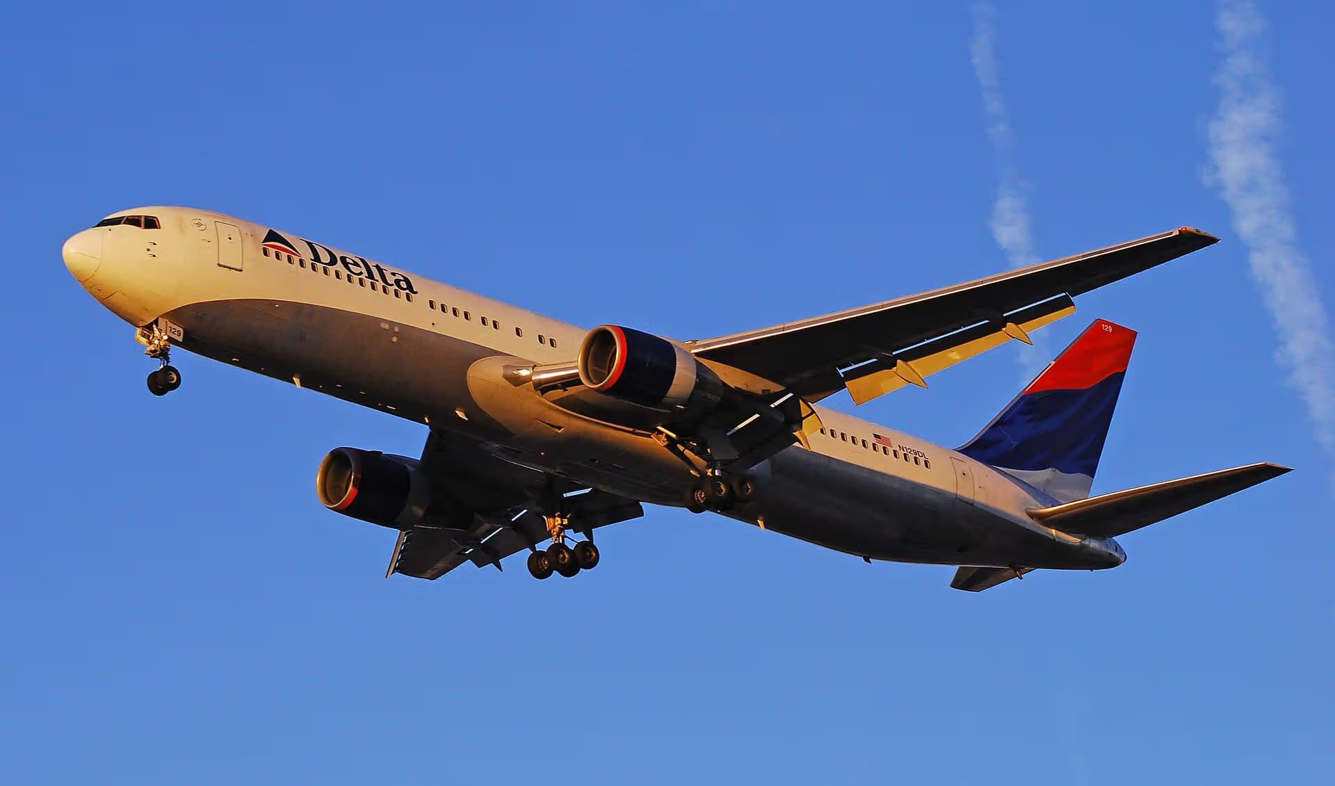 N129DL — Boeing