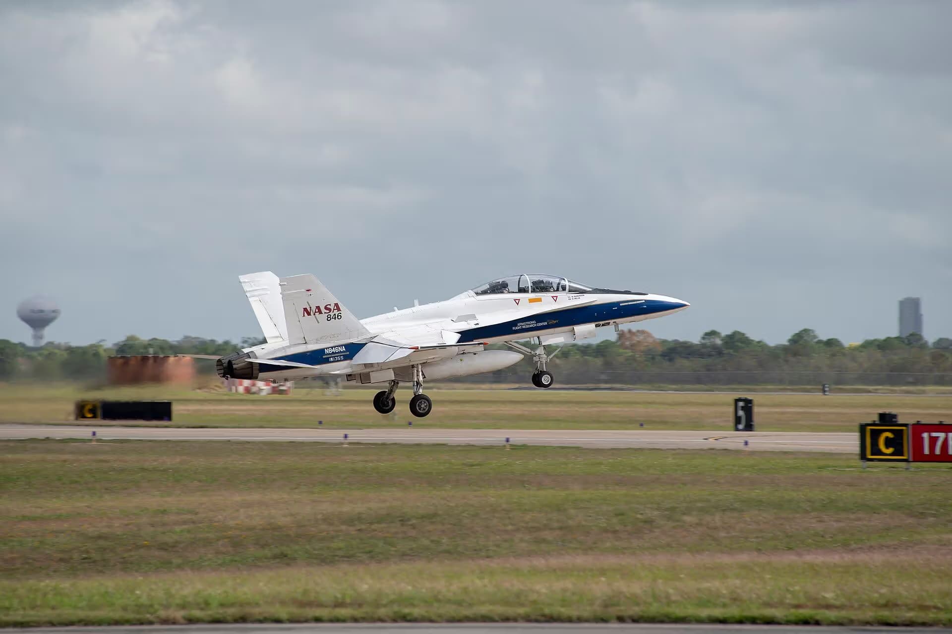N846NA — Aircraft