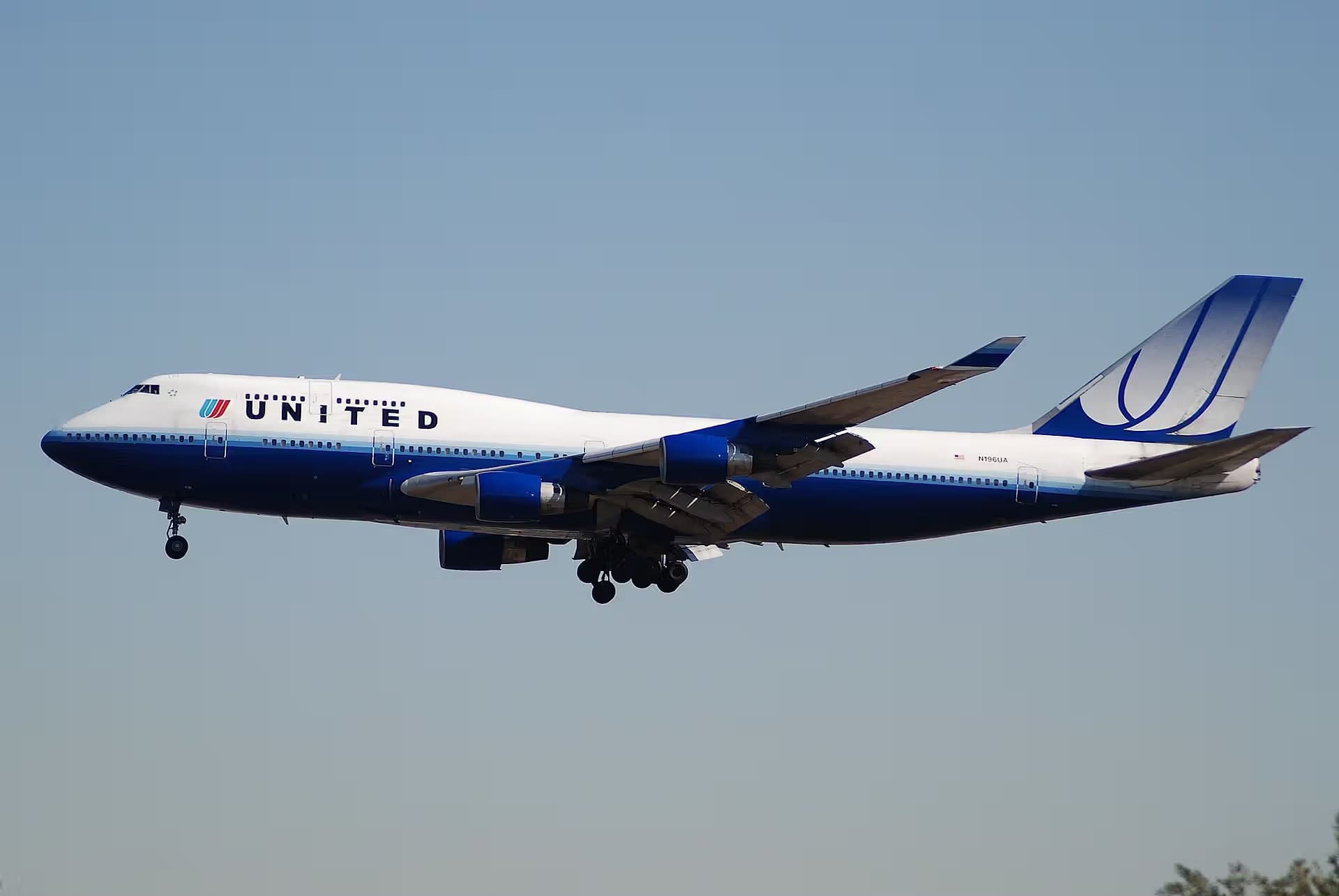 N196UA — Boeing