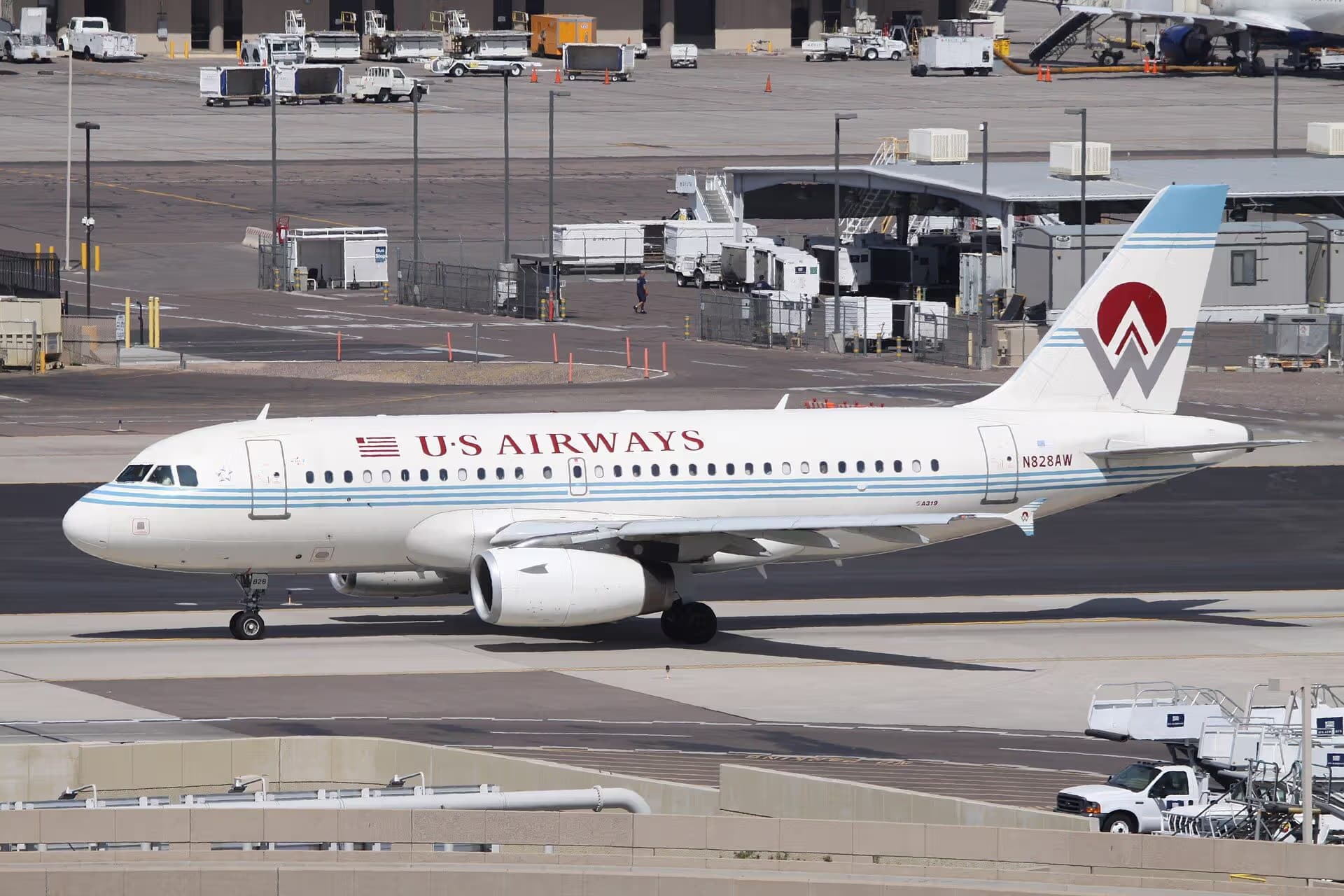 N828AW — Airbus