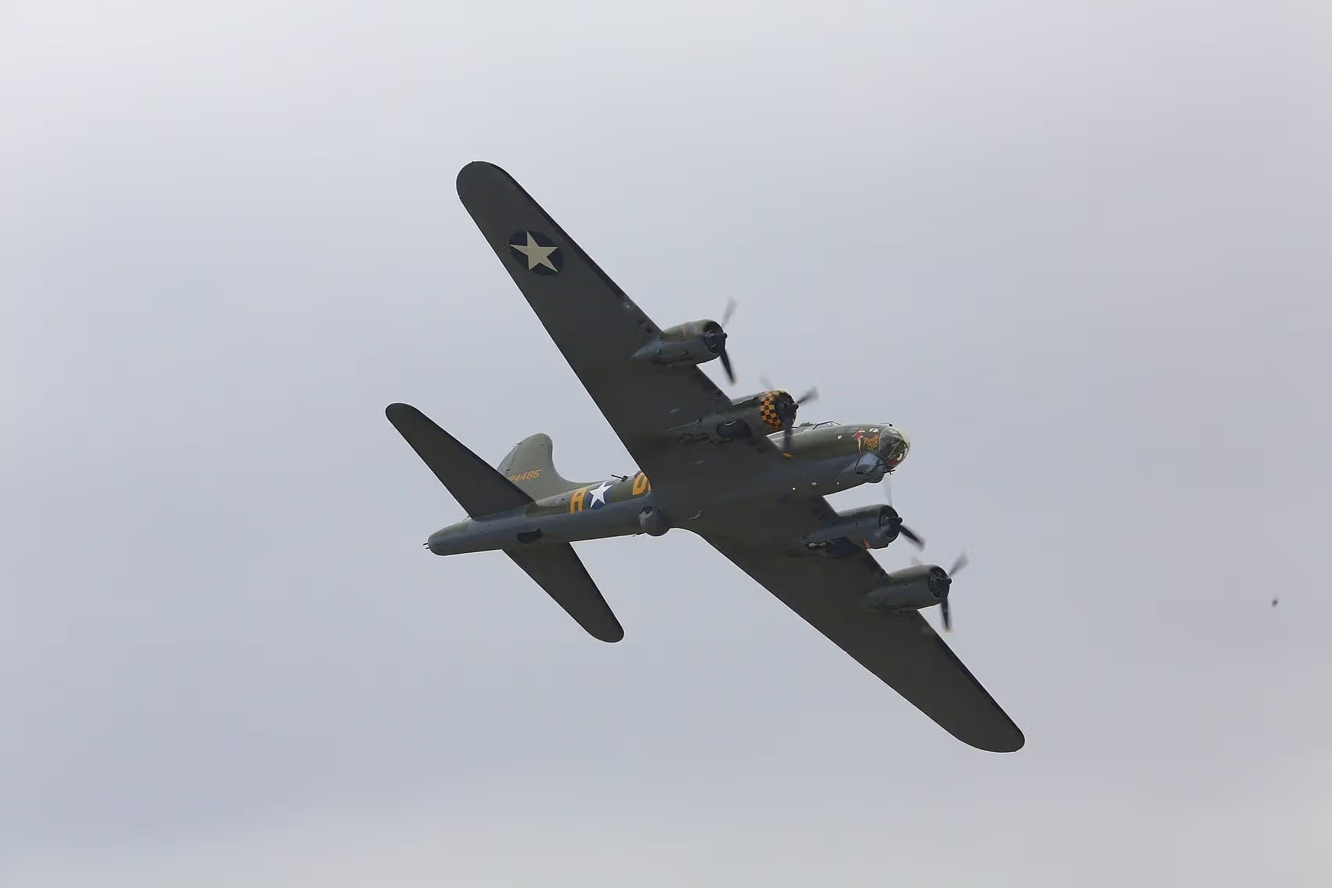 Unidentified — Warbird