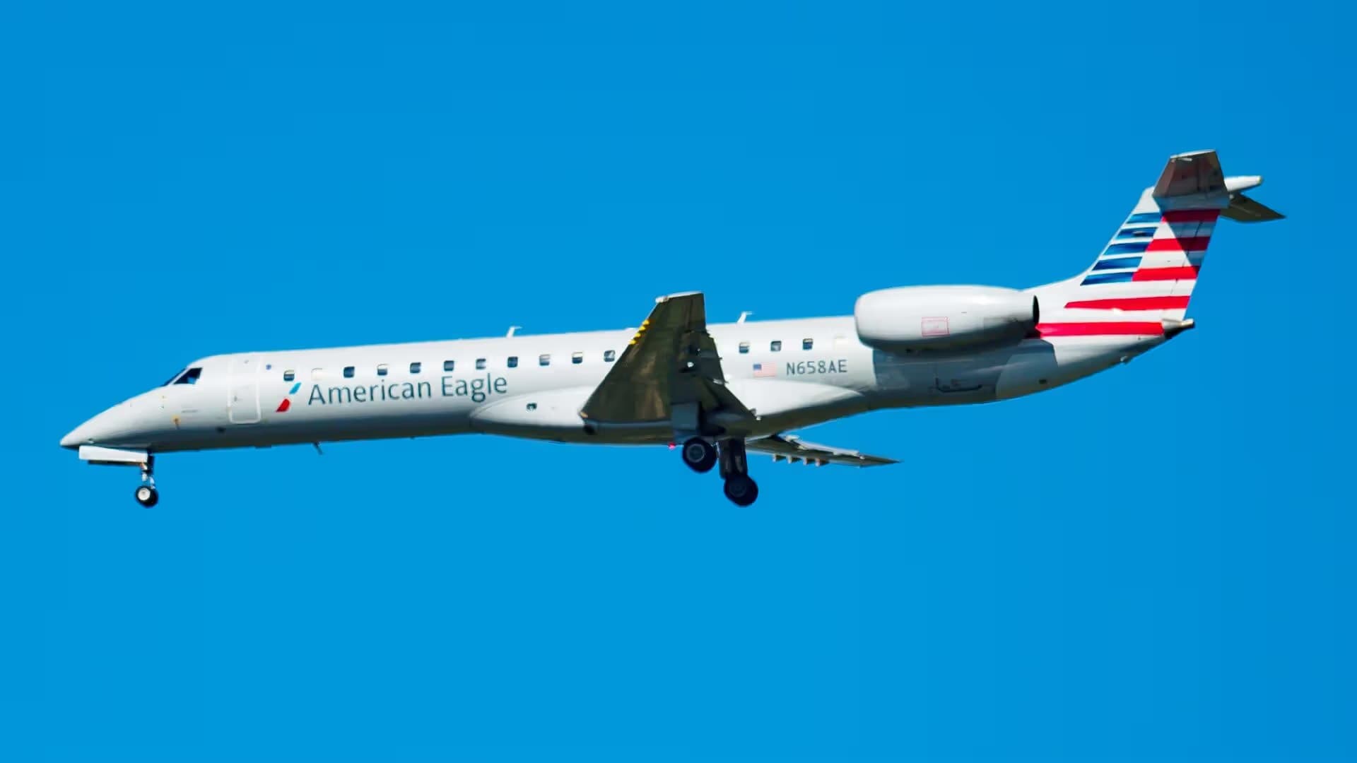N658AE — Embraer