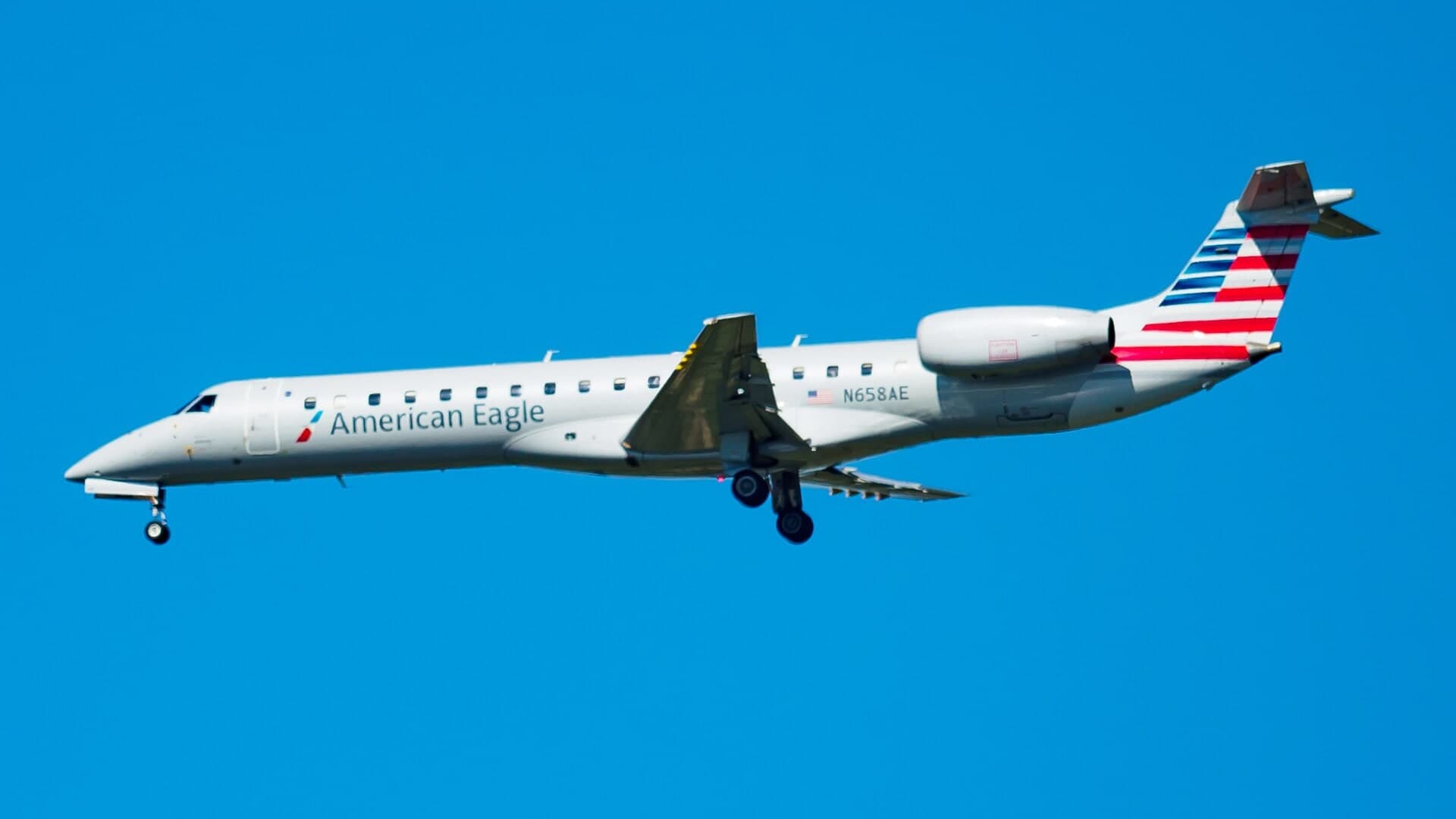 N658AE — Embraer