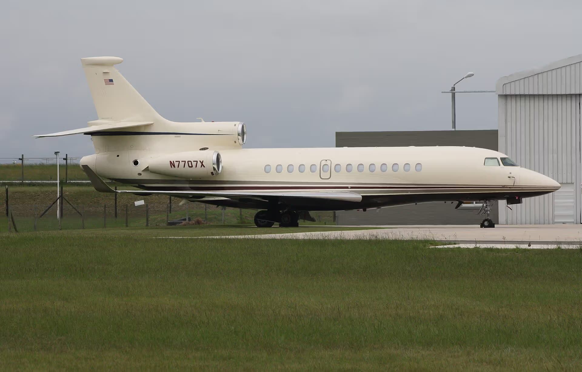 N7707X — Business jet