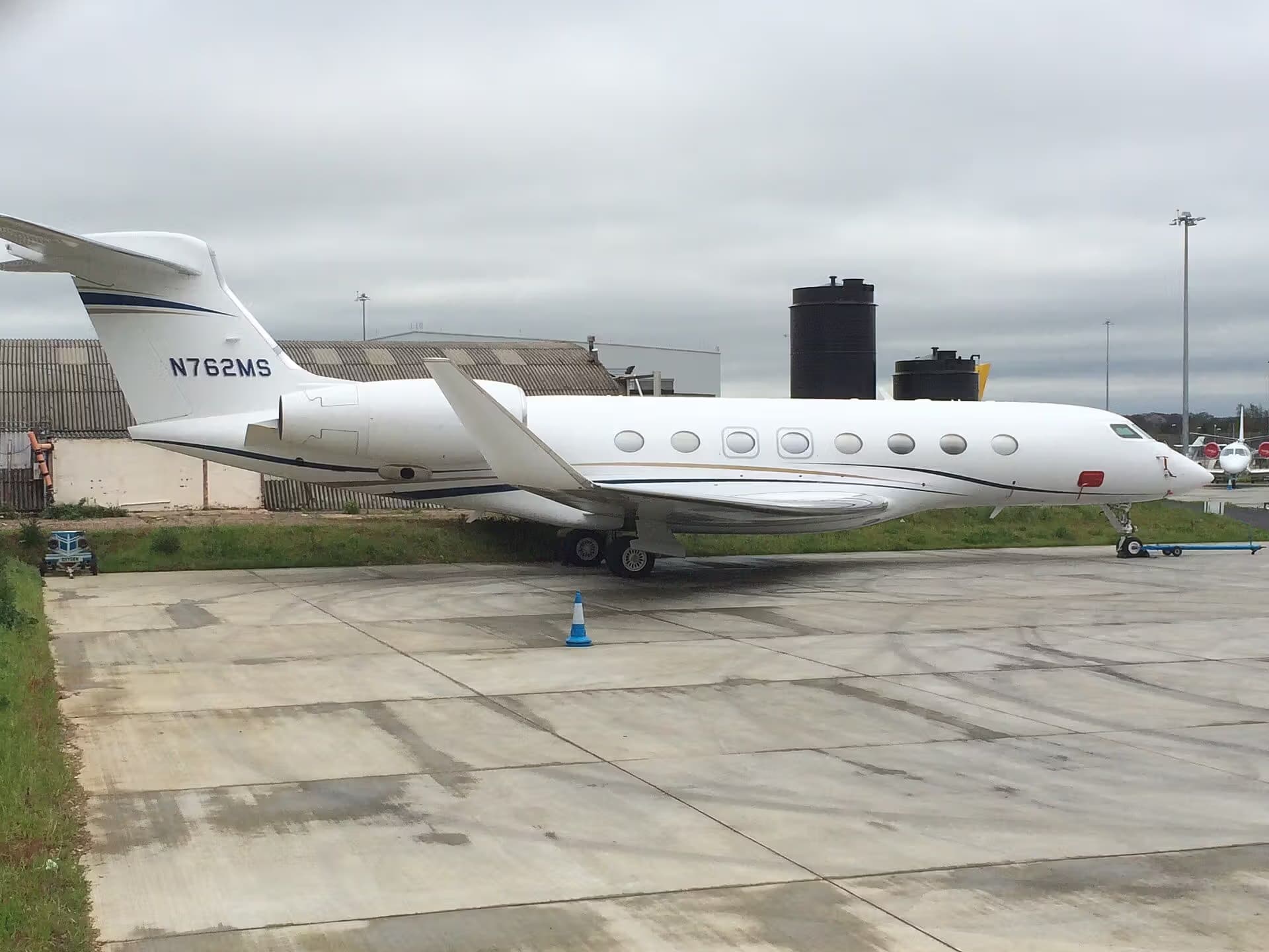 N762MS — Business jet